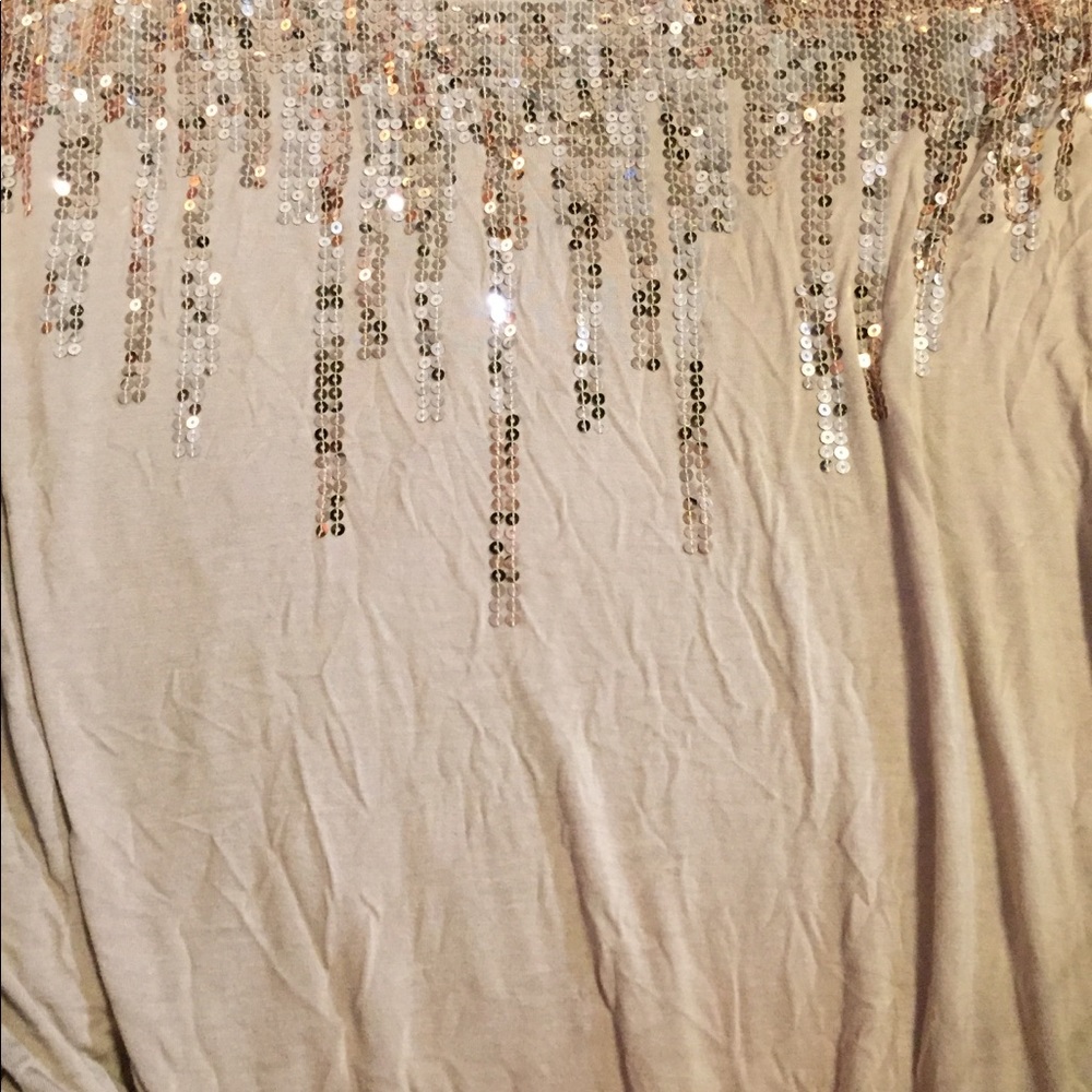 Super cute date night top